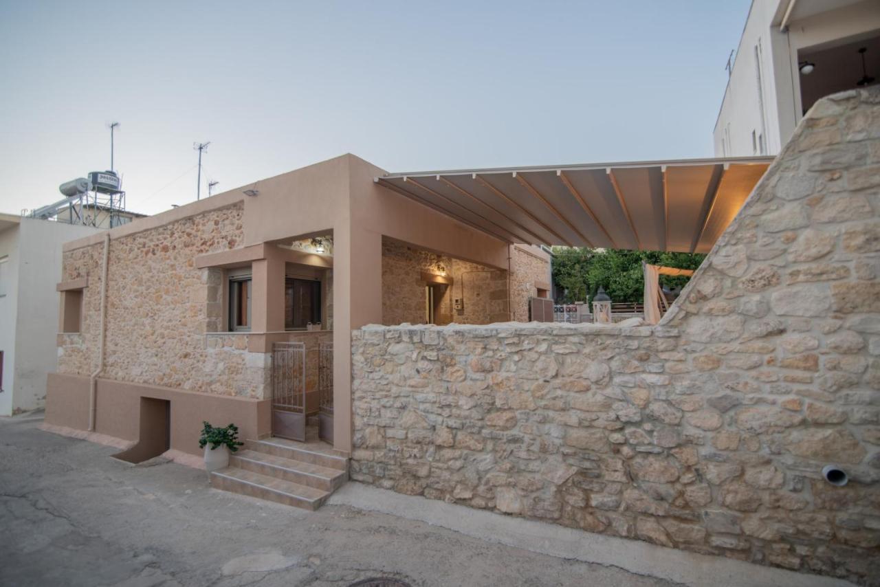 Silva Luxury House In Mires Hébergement de vacances