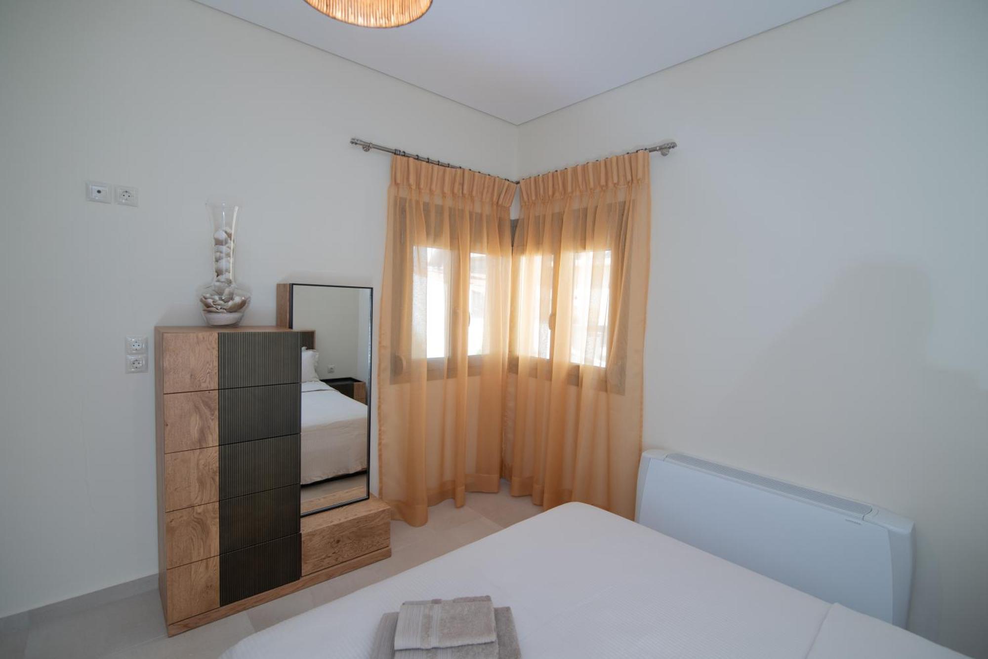 Silva Luxury House In Mires * Moírai
