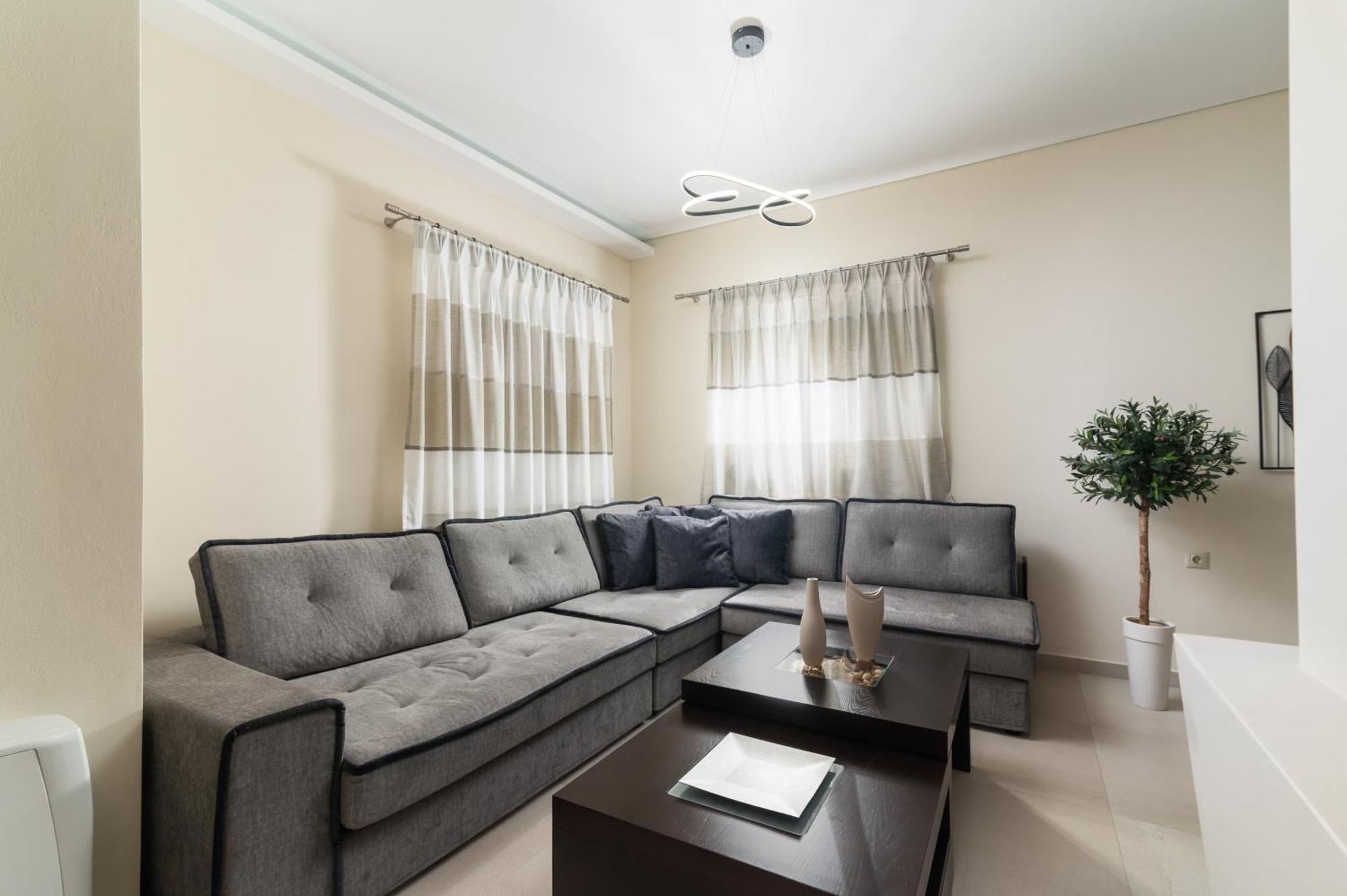 Silva Luxury House In Mires