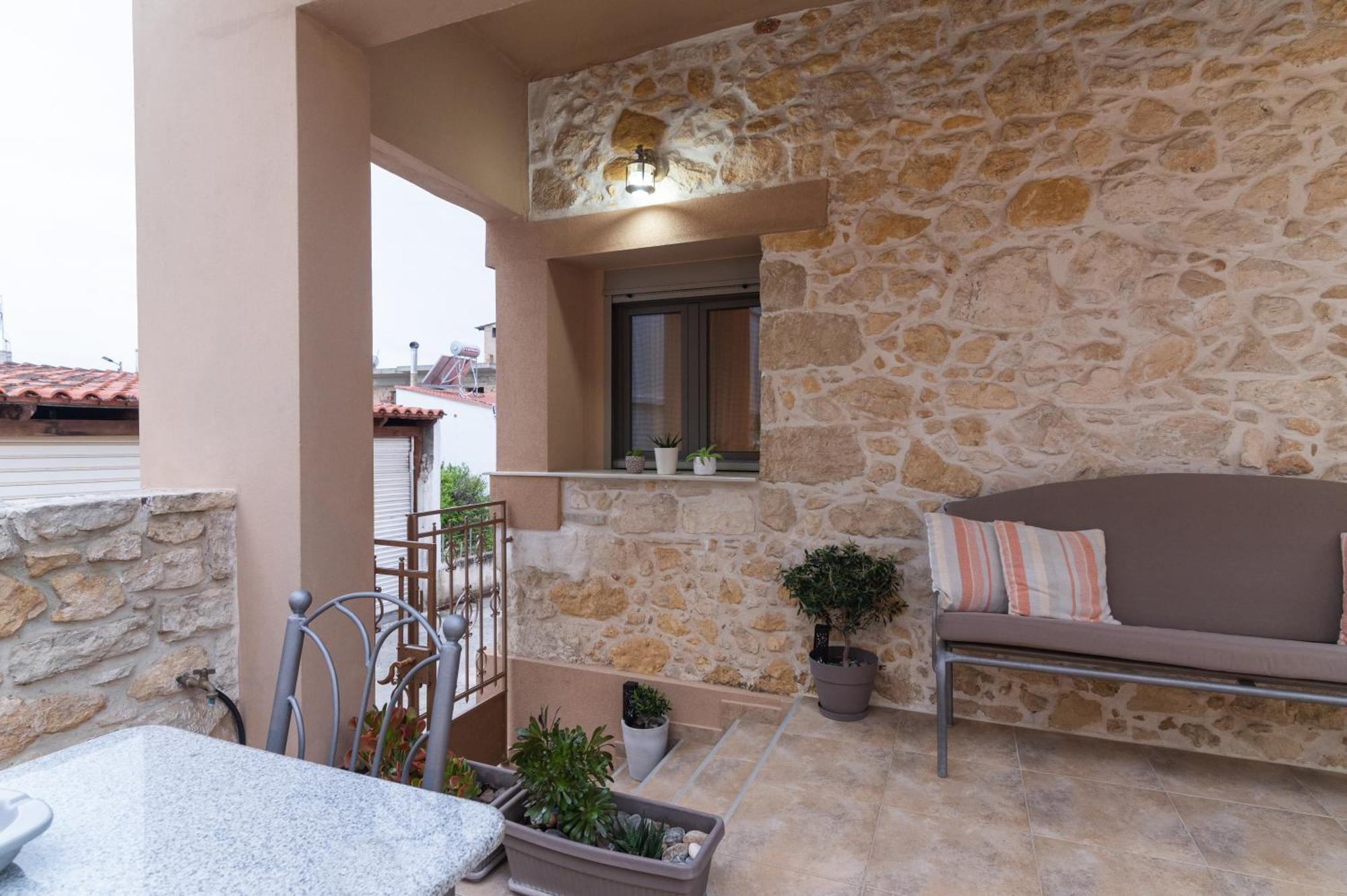 Silva Luxury House In Mires Vakantiehuis Moírai