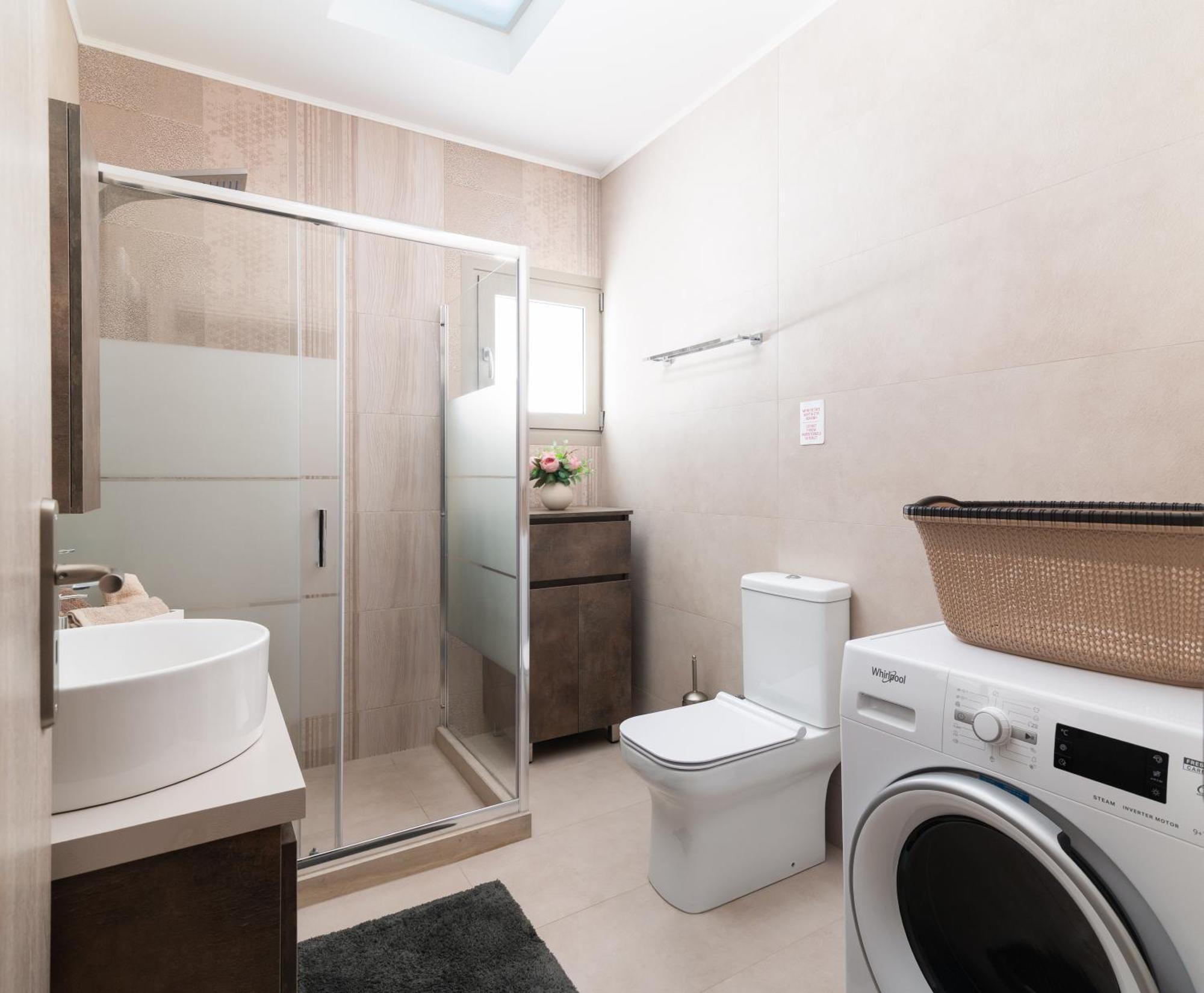 Silva Luxury House In Mires Vakantiehuis